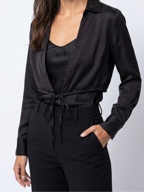 Zara Women’s Black Cropped Tie-Front Blouse